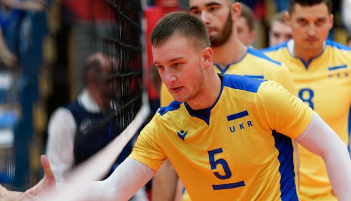 "Готові грати за Україну та наших військових": лідер збірної з волейболу розповів про потрапляння на ЧС