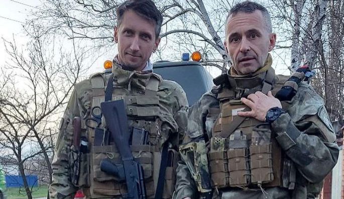 Стаховский сыграл в теннис на поврежденном россиянами харьковском корте и отправился на передовую