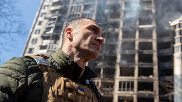 Кличко натиснув на міжнародну спільноту: "Маріуполь потрібно врятувати – він має вистояти"
