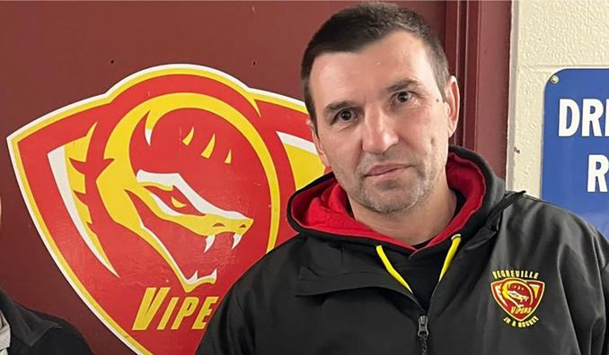 Екс-гравець та тренер збірної України очолив канадський хокейний клуб