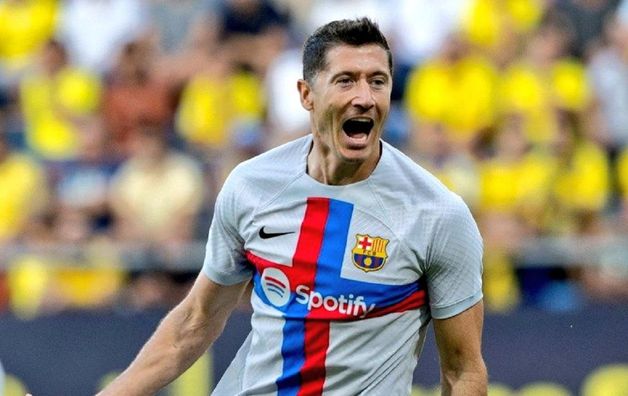 Барселона виграла 4-й матч поспіль і обійшла Реал – драма на трибунах, історичний подвиг Лєвандовскі