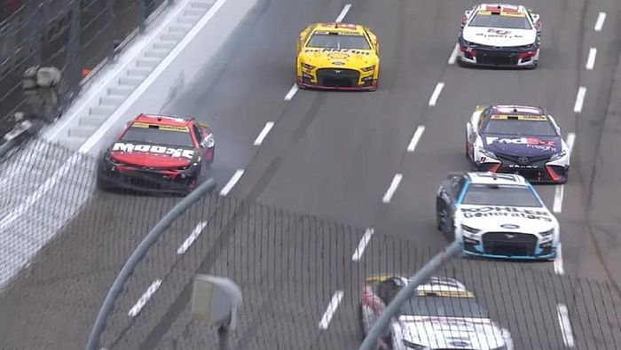 Бешеный пилот Nascar попробовал "читерство" из игры в реальной гонке и попал в топ-5