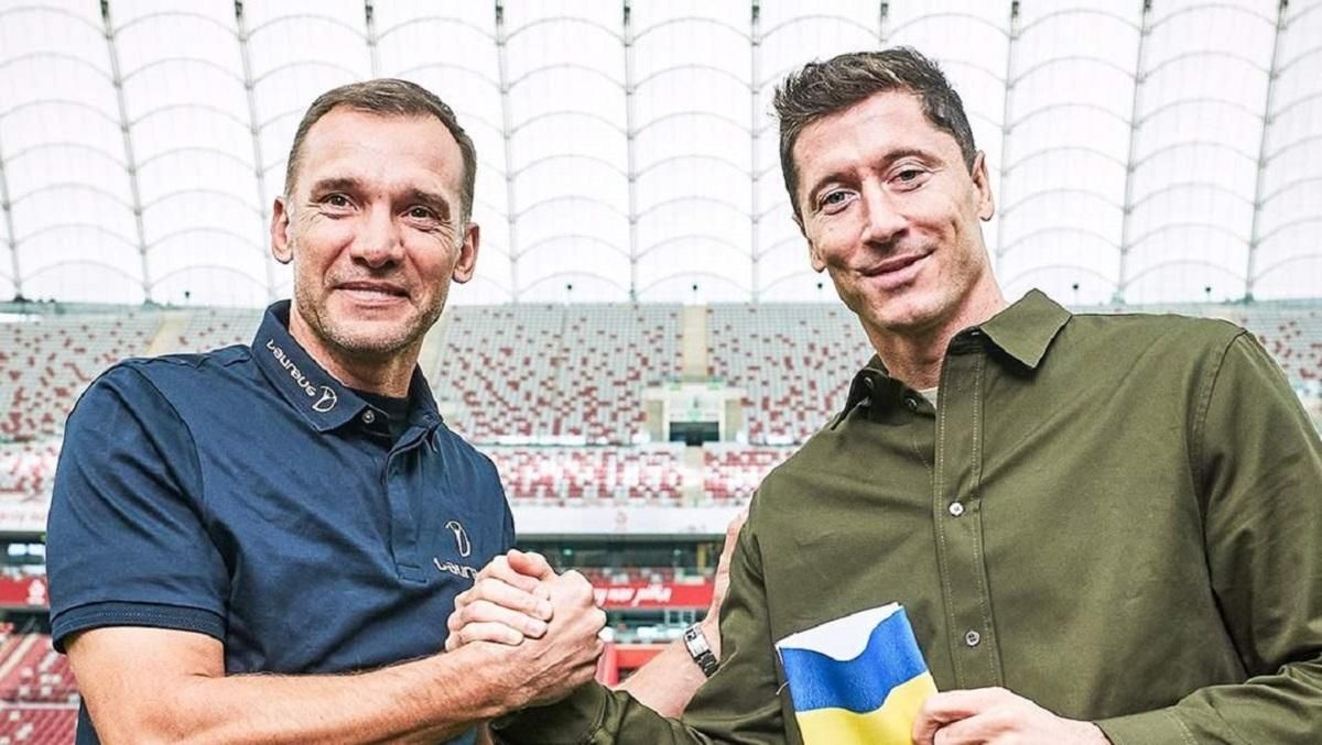 Андрей Шевченко и Роберт Левандовски / Фото B/R Football