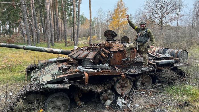 "Середньовічні обладунки важать, як спорядження бойового медика": історія лицаря, який пішов на фронт XXI століття