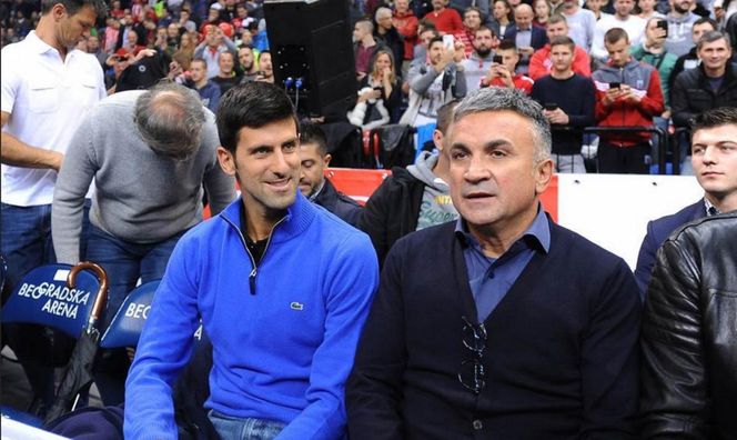 Директор Australian Open виправдовує батька Джоковіча за ганебну підтримку фанів путіна