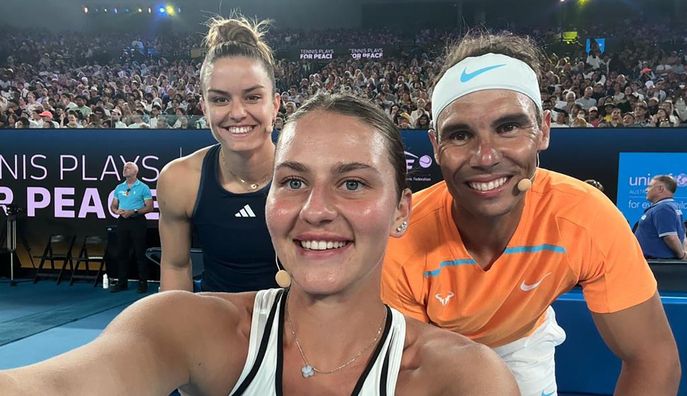 Рекордсмен Гіннеса, Надаль та Костюк: на Australian Open зібрали гроші для України
