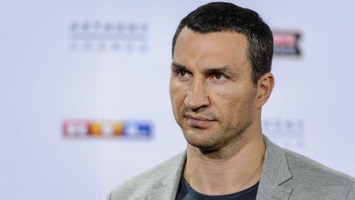Кличко закликав окупантів втікати додому: "росія, дивись в очі реальності"