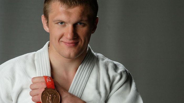 "Ідея з козацькою шапкою належала батьку Ломаченка": Роман Гонтюк – про дві олімпійські медалі, вітання Ющенка і сон у спортзалі