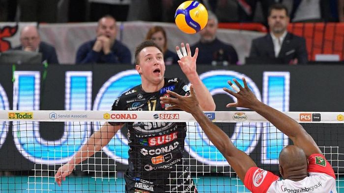 Капитан сборной Украины по волейболу впервые в сезоне стал MVP матча Лиги чемпионов