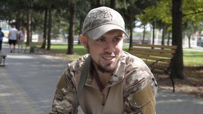 Украинец, потерявший ногу на фронте, пробежал Лондонский марафон – он преодолел более 40 км