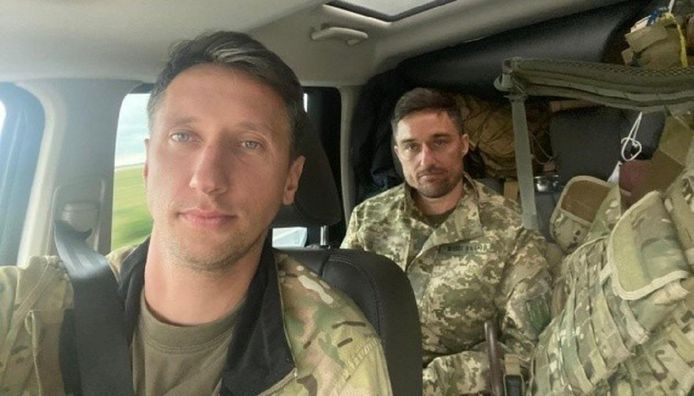 Долгополов показал, как российские оккупанты отрезали голову украинскому пленному