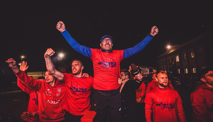 Польща отримала історичного чемпіона – українець вивів у ЛЧ, тренер одразу звільнився, а Динамо потирає руки
