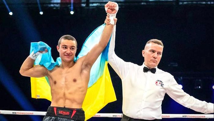 Усик – Дюбуа: Харциз вийде в ринг з поляком в андеркарді вечора боксу
