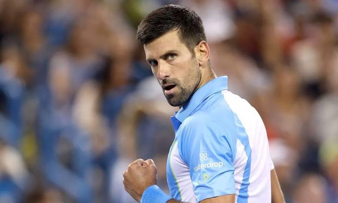 Джокович "всуху" одолел испанского теннисиста на старте US Open