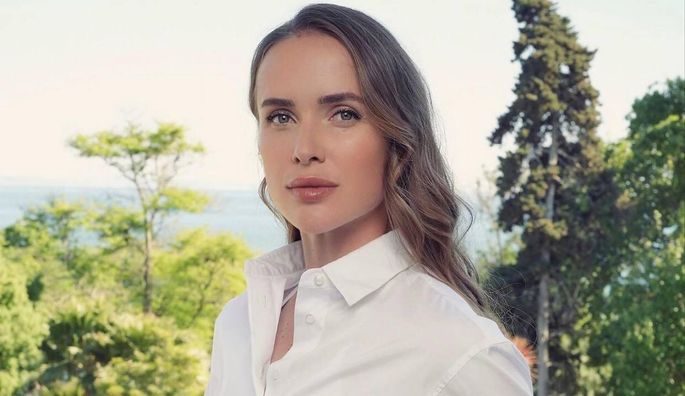 Світоліна і Стаховський провели церемонію нагородження дитячого тенісного турніру в укритті