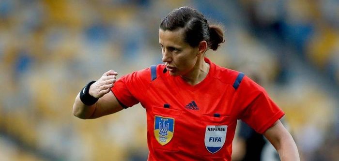Монзуль та Романова відсторонили за вигаданий пенальті в матчі Шахтаря проти Вереса
