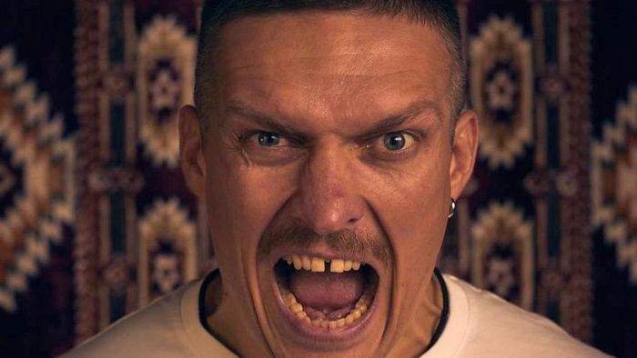 Усик – Фьюри: бой века официально перенесли на новую дату