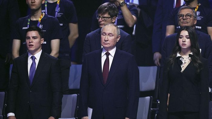Латвия наказала хоккеистов, прибывших на "российскую Олимпиаду"