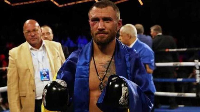 Ломаченко: В Украине сейчас один чемпион - Усик, а вскоре будет два