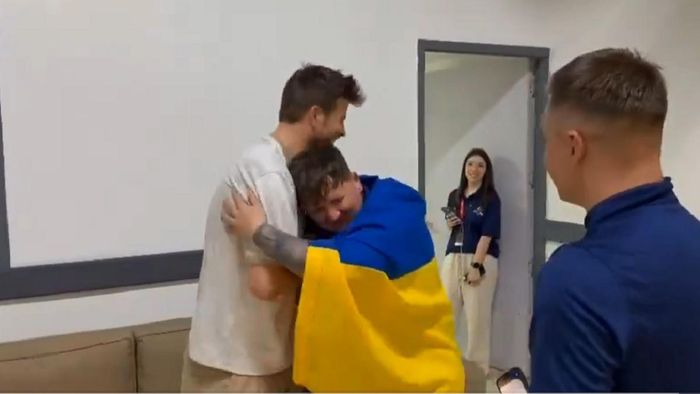 Украинская команда во главе с Шевченко потерпела разгром в дебютной игре Королевской лиги Пике