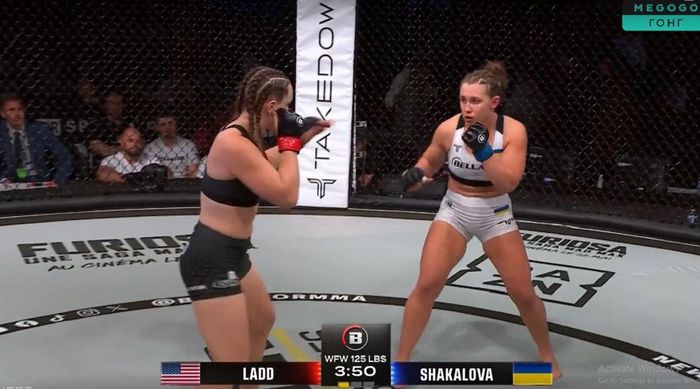Українська бійчиня Шакалова поступилася американці у Bellator – брутальне відео