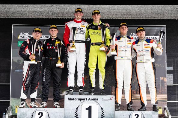 Український екіпаж стартував у GTC-race – подіуми, ралі-крос на швидкості 200 км/год та несподівана підтримка