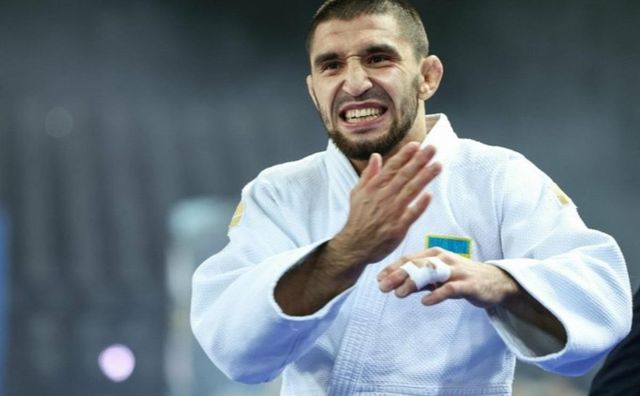 Халматов потерпел поражение от двукратного призера ОИ Сметова в 1/8 Олимпиады по дзюдо