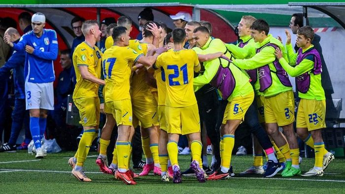 Пенальті у виконанні Пономаренка у відеоогляді матчу Україна U-19 – Італія U-19&nbsp;– 3:2