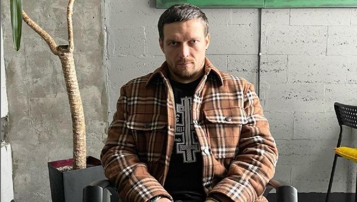 Реванш Усик – Ф'юрі: директор українця прогнозує нокаут у другому бою