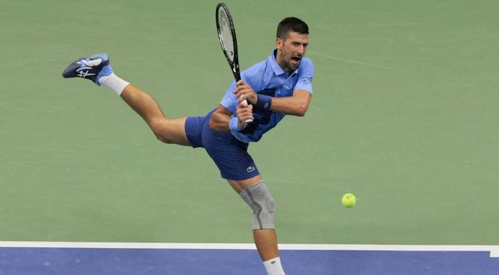 Джокович сенсационно вылетел из третьего круга US Open, не сумев защитить титул