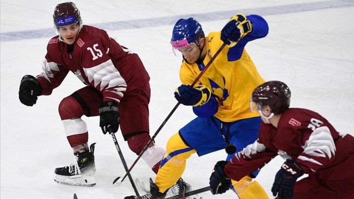 Хокейна збірна України достроково втратила шанси потрапити на Олімпіаду-2026, програвши латвійцям