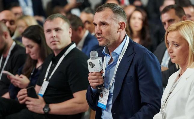 Шевченко поздравил сборную Украины с третьим местом на ЧМ по футзалу