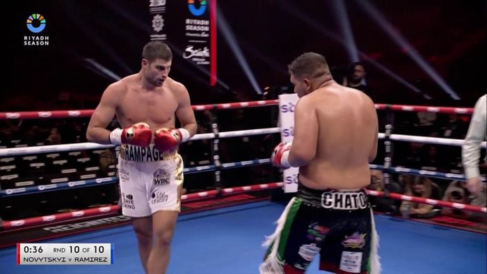 Новицький на очах у Мудрика захистив титул WBC International у надважкій вазі