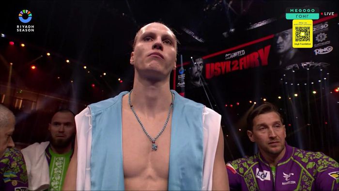 Лапін став чемпіоном IBF Continental у напівважкій вазі, завдавши французу дебютної поразки в кар'єрі