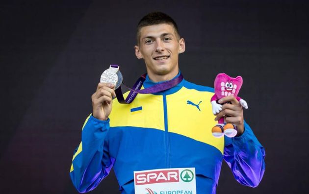 Дорощук выиграл серебро на первых международных соревнованиях сезона, еще один украинец взял бронзу