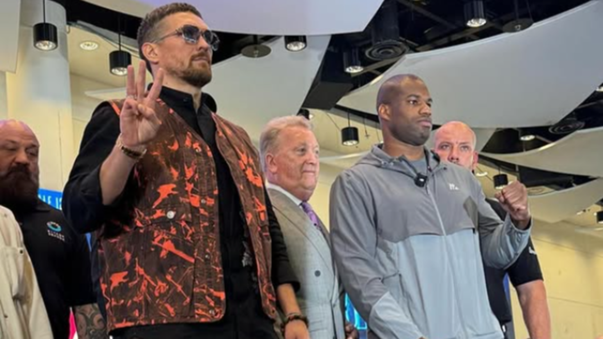 Усик и Дюбуа / Фото K2 Promotions Ukraine