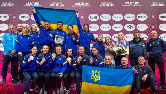 Украина получила четыре золотые медали на ЧЕ-2025 по женской борьбе и выиграла командный зачет