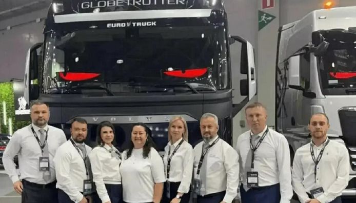 Компания Вольво ведет расследование из-за фото российской олимпийской чемпионки на фоне грузовика
