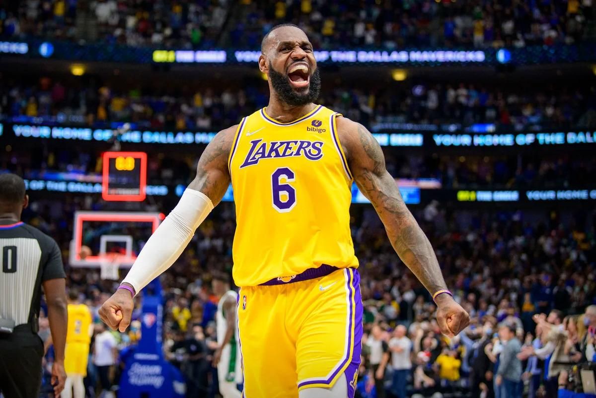Леброн Джеймс / Фото Bill Streicher, USA TODAY Sports Леброн Джеймс / Фото Bill Streicher, USA TODAY Sports