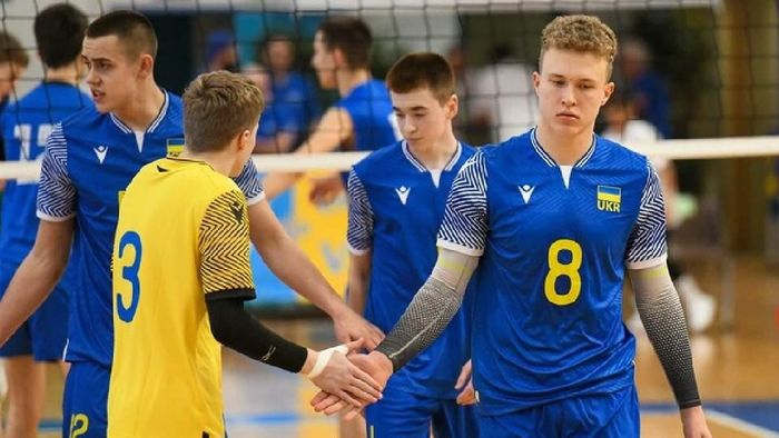 Сборная Украины поражением от Болгарии стартовала на Евроволее U-16