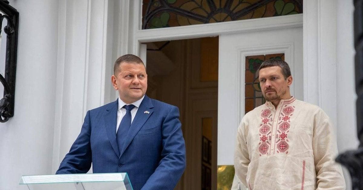 Залужний та Усик / Фото з соцмереж Валерія Залужного 