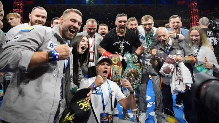 Усик игнорирует Паркера – промоутер новозеландца рассказал, как происходят переговоры о потенциальном бое