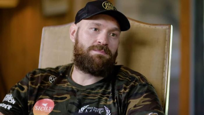 Фьюри в своем стиле напомнил о себе: "Итаума уничтожит Усика"