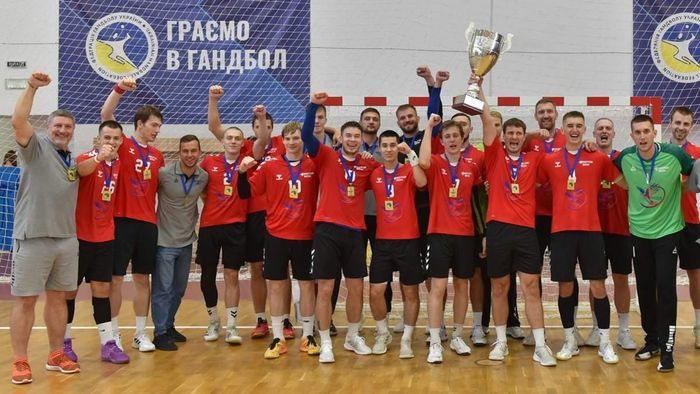 Галичанка вернула себе звание обладательницы Суперкубка Украины по гандболу, Мотор получил трофей среди мужчин