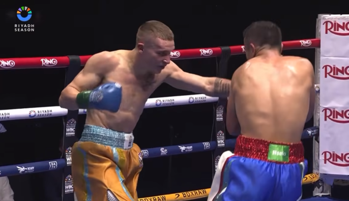 Лозан досадно уступил в полуфинале Гран-при WBC в Эр-Рияде – боксер потерпел первое поражение в карьере