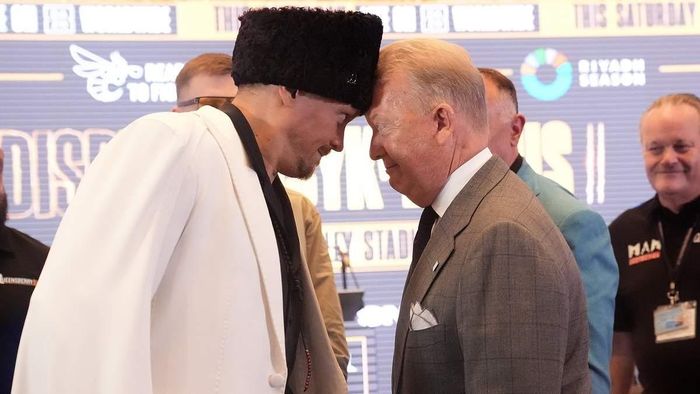"Я точно зможу нокаутувати Усика": український абсолют почув зухвалу заяву від британського хевівейтера