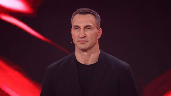 Володимир Кличко несподівано зняв свою кандидатуру на посаду президента World Boxing