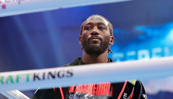 Непереможного чемпіона світу позбавили поясу WBC через несплату членських внесків