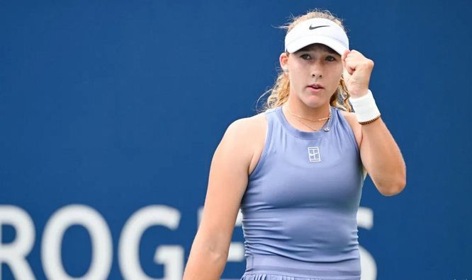 Істерична росіянка показово принизила свою суперзіркову тренерку на Australian Open (ВІДЕО)