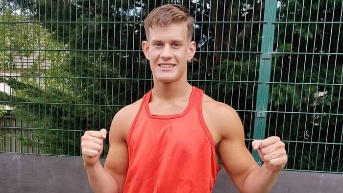 У 25 років раптово помер успішний ірландський боксер – його батько і дідусь теж були чемпіонами